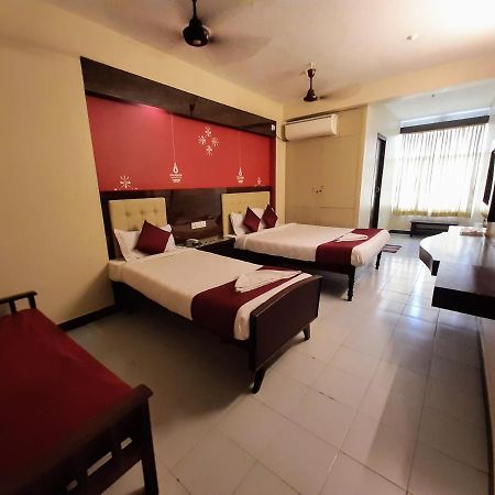 Ravi Krishna Inn Pondicherry Exterior photo