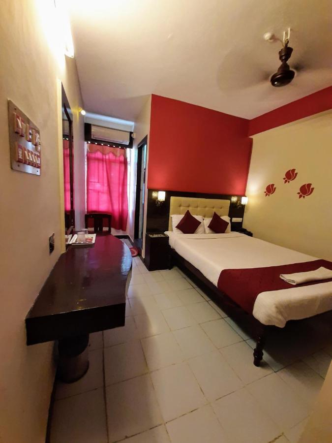 Ravi Krishna Inn Pondicherry Exterior photo