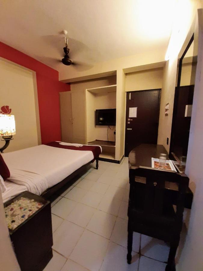 Ravi Krishna Inn Pondicherry Exterior photo